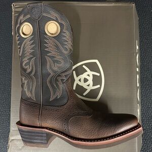 Men’s Ariat Heritage Roughstock Boots